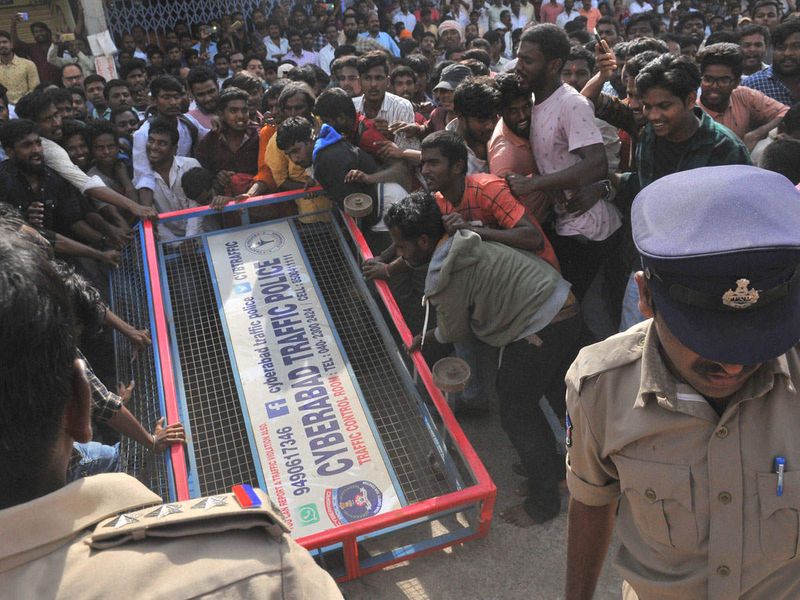 hyderabad case Protest across the country hang all culprits