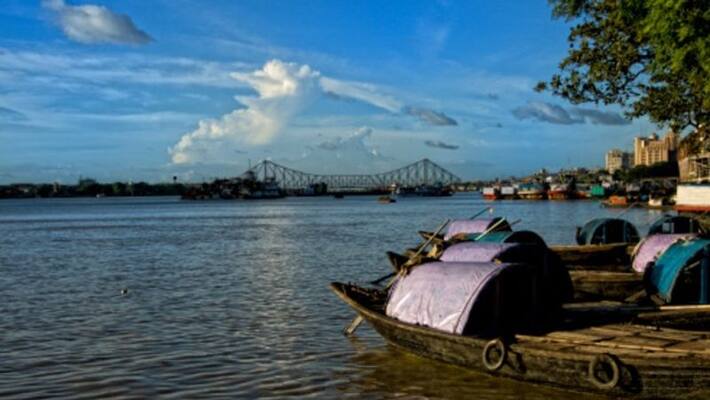 Kolkata temperature is still above normal Kolkata temperature is still above normal