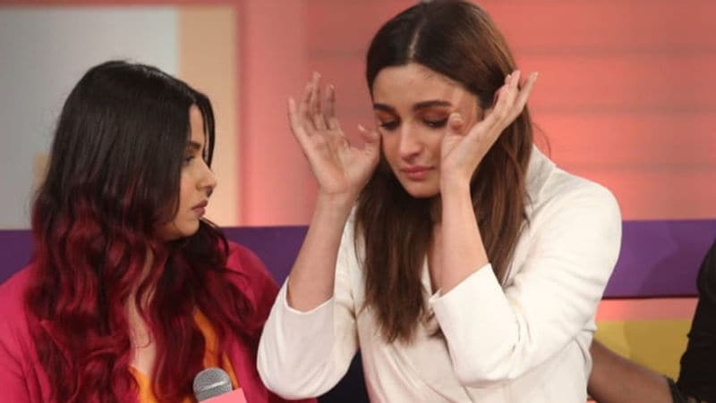 Alia Bhatt tears up talks about sister Shaheen battle with depression
