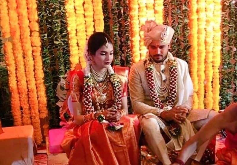 Manish pandey got married mangalore based actor ashritha shetty in mumbai