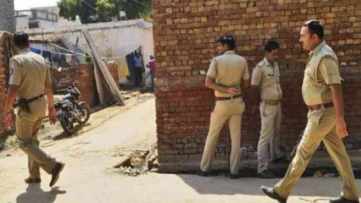 minor girl physically assaulted by four men in kasganj minor girl physically assaulted by four men in kasganj