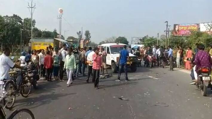 Three died in a road accident in Balurghat Three died in a road accident in Balurghat