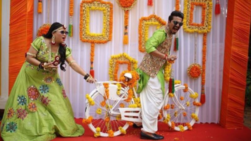 Comedian Bharti Singh Second Marriage Anniversary see mehandi ceremony photos