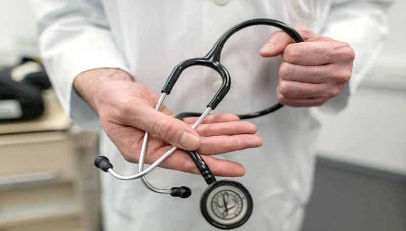 West Bengal: Medical expenses not published by 8 private hospitals; case filed by Health Commission-dbr