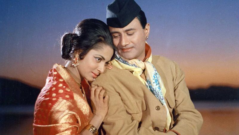 Dev Anand Death Anniversary tragic love story Struggling days