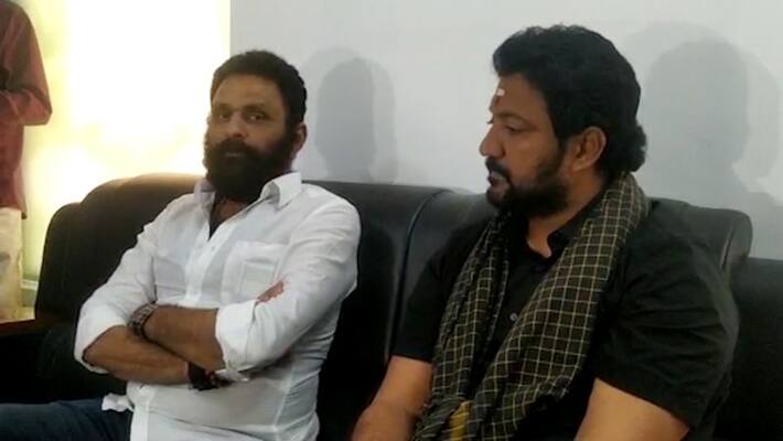 Kodali nani and vallabhaneni vamsi not attended for Gadapa Gadapa Ku Mana Prabhutvam work shop by cm jagan Kodali nani and vallabhaneni vamsi not attended for Gadapa Gadapa Ku Mana Prabhutvam work shop by cm jagan