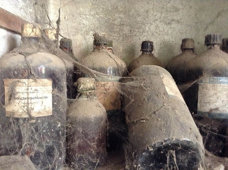 The former Union Carbide factory still lies derelict in Bhopal 35 years after the disaster. Rotting industrial equipment inside the Bhopal gas tragedy factory.