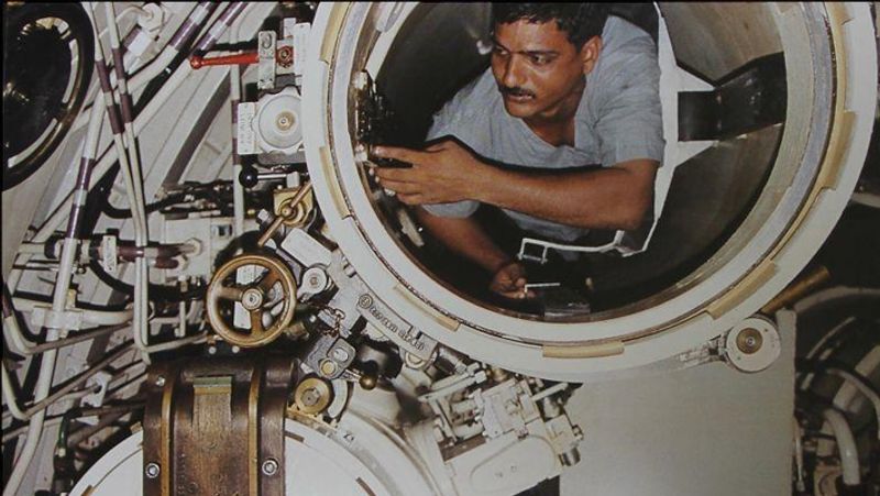 Life of indian navy officers inside submarines