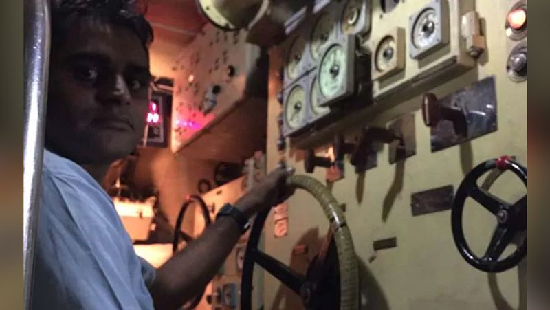 Life of indian navy officers inside submarines