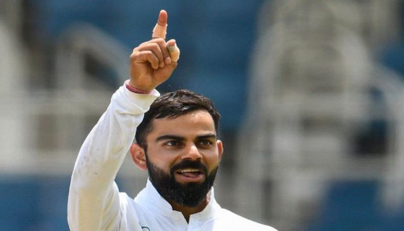 kohli stands in top place in forbes list 2019