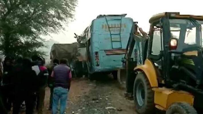 9 killed in an accident 9 killed in an accident