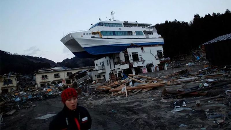 Heartbreaking photos of 2019 earthquakes hit in world kph