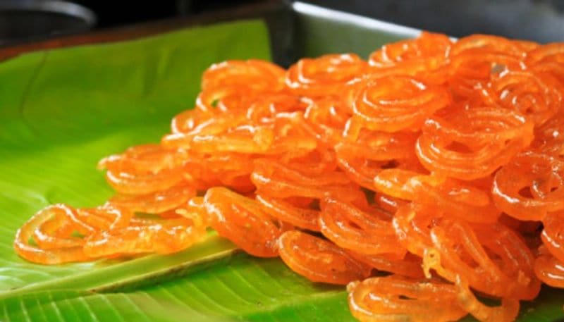 Foods That Make Your Skin Oily And Lifeless dpl