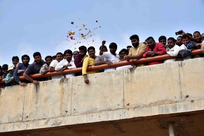 hyderabad encounter four accused bodies collected from the spot see pics