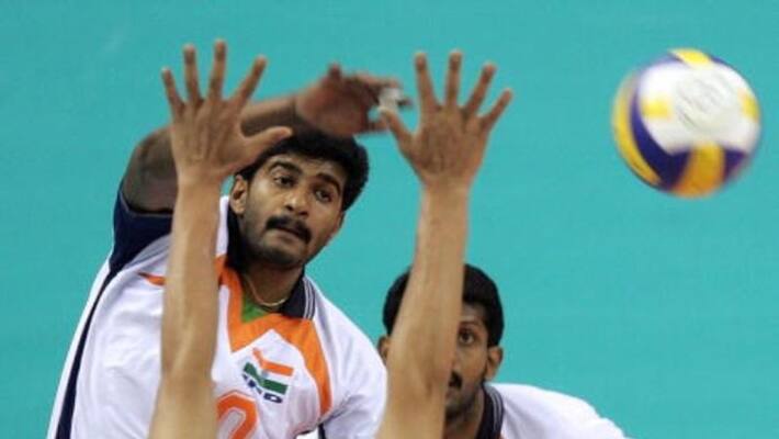 Indian volleyball legend Tom Joseph became part of say no to drugs campaign in Kerala Indian volleyball legend Tom Joseph became part of say no to drugs campaign in Kerala