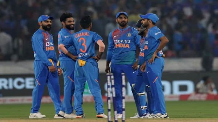 Rivals do not want Ravindra Jadeja to be playing in Indias T20 World Cup side says Graeme Swann Rivals do not want Ravindra Jadeja to be playing in Indias T20 World Cup side says Graeme Swann