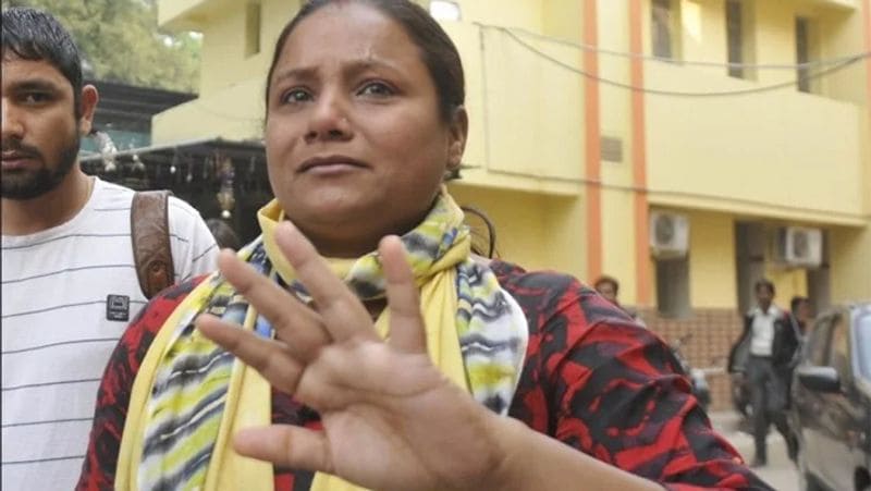 Mountaineer Arunima, crying after seeing the brutality of Unnao rape victim, demanded this from the government