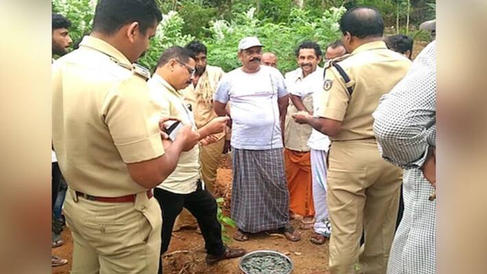 Kerala man found treasure from field purchased with lottery won in 6 crore rupees kph Kerala man found treasure from field purchased with lottery won in 6 crore rupees kph