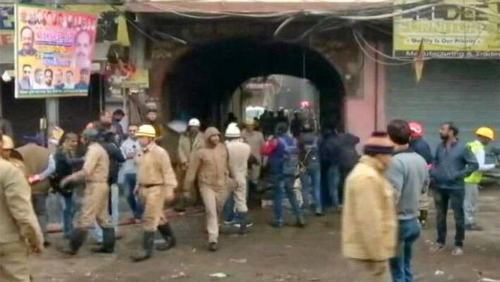 Delhi fire: Prime Minister and others annonces ex-gratia Delhi fire: Prime Minister and others annonces ex-gratia
