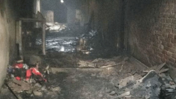 delhi fire 43 people dead in anaj mandi factory fire incident rani jhansi road delhi