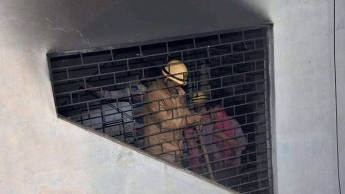 42 people died fire Rani Jhansi Road in Delhi KPN 42 people died fire Rani Jhansi Road in Delhi KPN