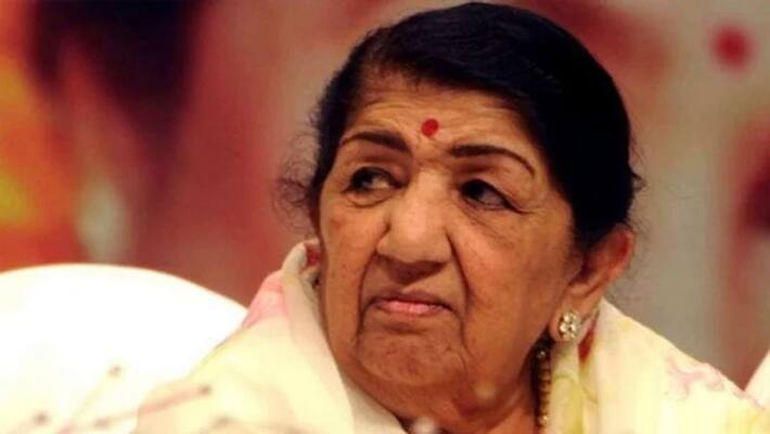 Lata Mangeshkar return home from hospital after 28 days Lata Mangeshkar return home from hospital after 28 days