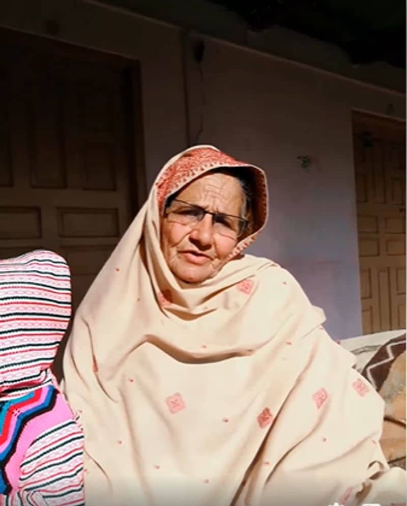 brother sister separated during partition reunited by social media after 72 years kpt