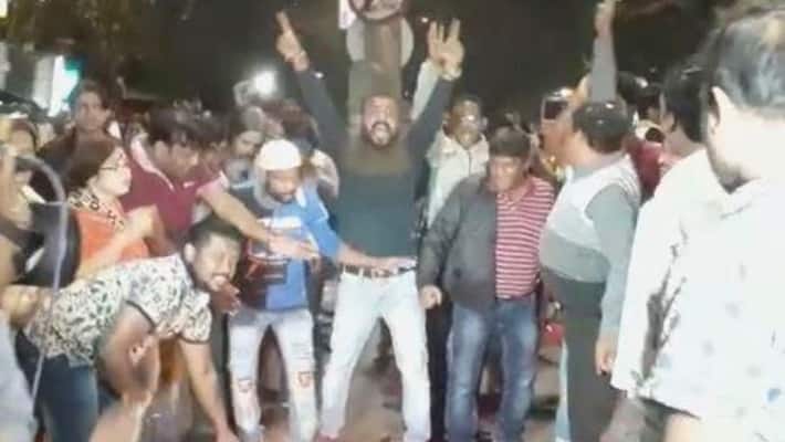 BJP move on agitation at jadavpur Police station BJP move on agitation at jadavpur Police station