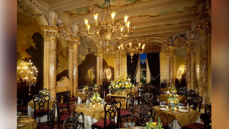 Donald trump lavish lifestyle includes mansion with private jet kph