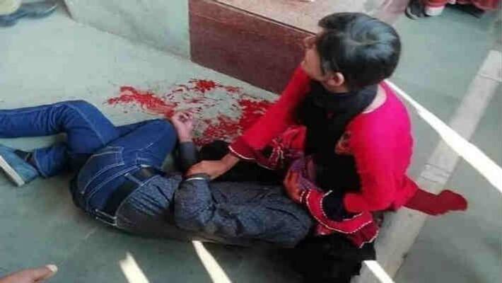 businessman shot dead at siwan railway station in front wife businessman shot dead at siwan railway station in front wife