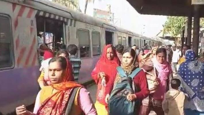 Passenger assaulted for protesting hemp in train Passenger assaulted for protesting hemp in train