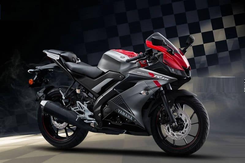 yamaha launches its bs 6 bike varient
