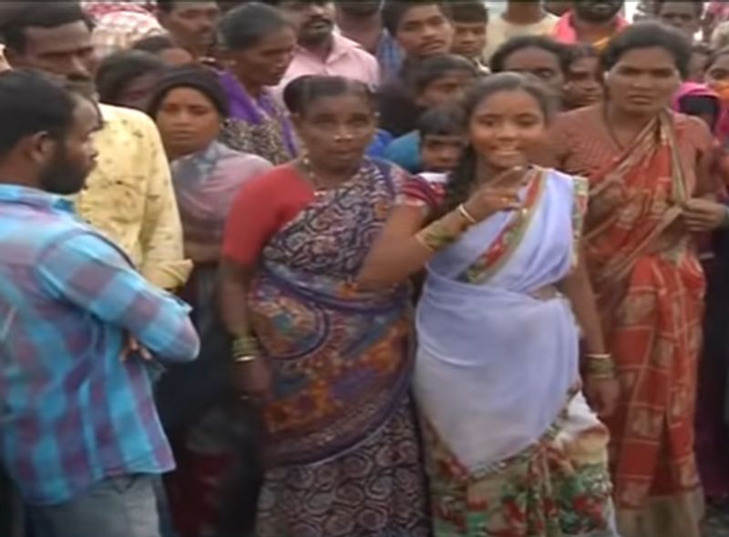 hyderabad encounter accuse wife asked compensation people fired on social media saying wouldn't given even 1 rs kpt