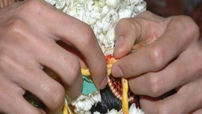 Bride commits suicide three days after marriage in Tirupattur Bride commits suicide three days after marriage in Tirupattur