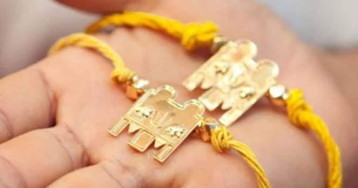 தாலியை லஞ்சமாக கொடுத்து தந்தையின் இறப்பு சான்றிதழை கேட்ட பெண்.. வைரலாகும் வீடியோ..!