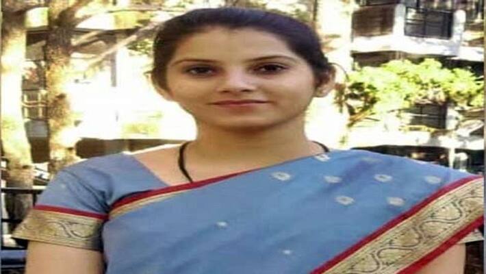 Priyanka Thakur becomes civil judge despite being disable KPI Priyanka Thakur becomes civil judge despite being disable KPI