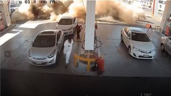 Underground tanker explodes at petrol station in Saudi Underground tanker explodes at petrol station in Saudi