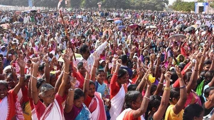 Many high profile leaders at risk BJP tussle to win political battle kpm Many high profile leaders at risk BJP tussle to win political battle kpm