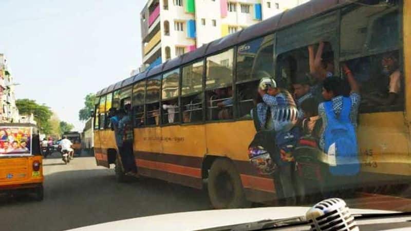 Metropolitan Transport Corporation Bus foot board travel...school student dead