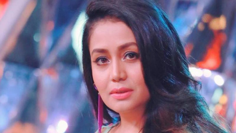 neha kakkar speaks on breakup with himansh kohli said wants to die KPJ