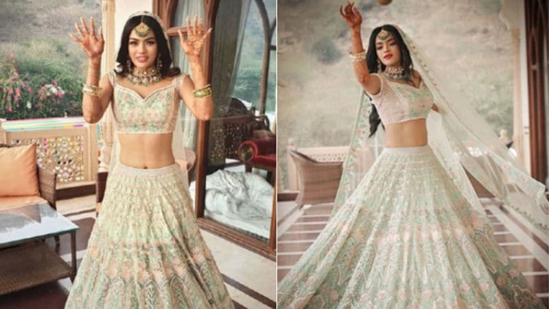 Sonyaa ayodhya is going to get married see Mehandi And Sangeet ceremony photos KPY