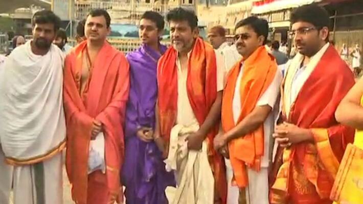 Sandalwood starts Shivaraj kumar Darshan and Dhruva are devotees Sandalwood starts Shivaraj kumar Darshan and Dhruva are devotees