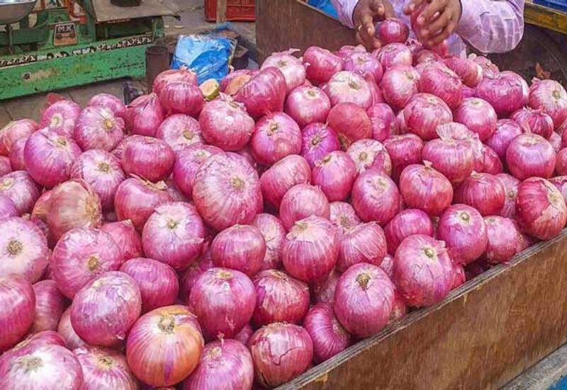again onion price increased