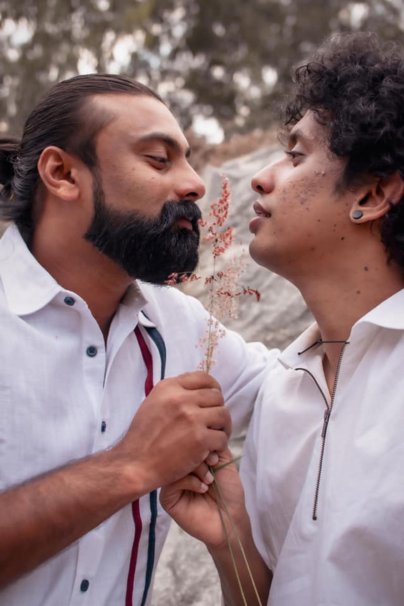 Kerala Gay Couple romantic Pre Wedding Photo Shoot goes viral know full love story with photos kpt