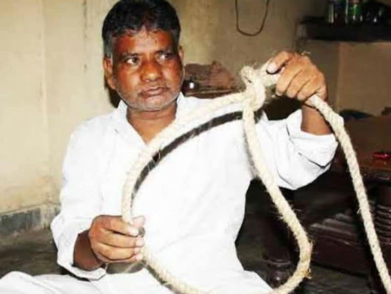 how much money jallad get for hanging culprits in jail nirbhaya case kpt