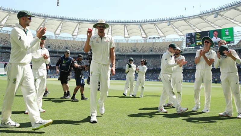 australia beat new zealand by 296 runs in first test