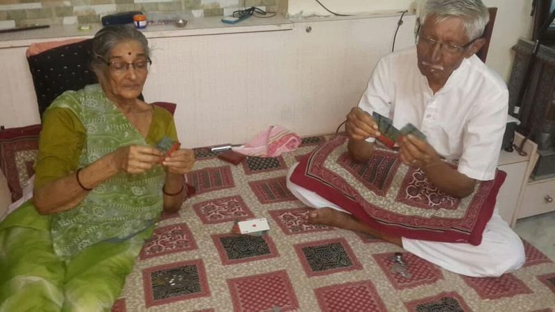 mumbai old man told his emotional love story when wife died at 75 kpt