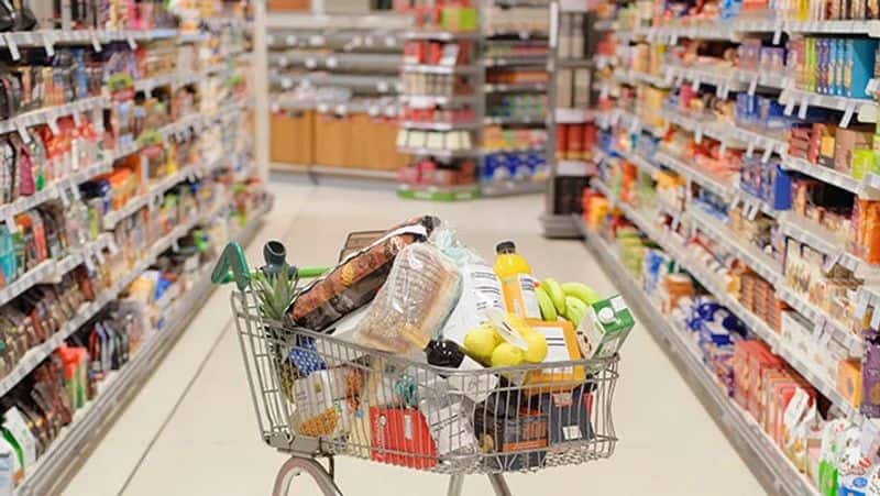 retail inflation india : Shrinkflation hits Indias snacks market as companies  reduce size of packaging