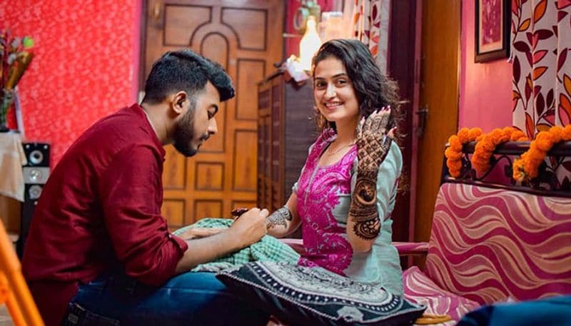 শোনা গিয়েছে বিয়ের পরে নিজের শ্বশুরবাড়ি নৈহাটিতেই থাকবেন প্রিয়ম।