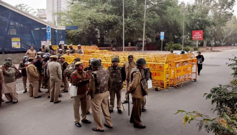 CAA protest: Delhi Police claim 'no bullets fired' at student protesters